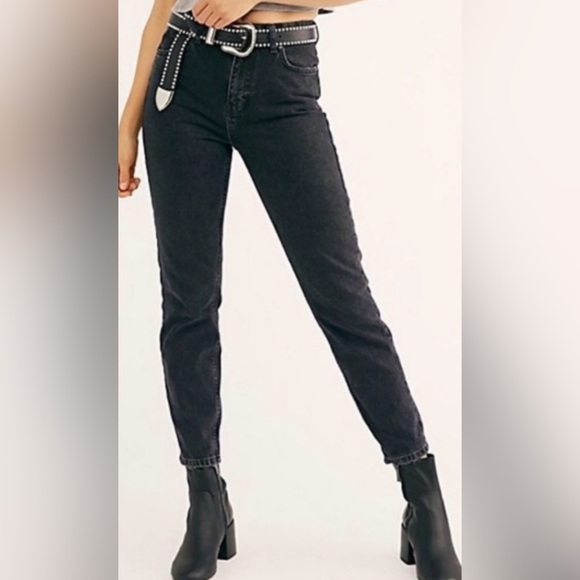 Free People Denim - Free People Black tapered straight Jeans‎ size 30